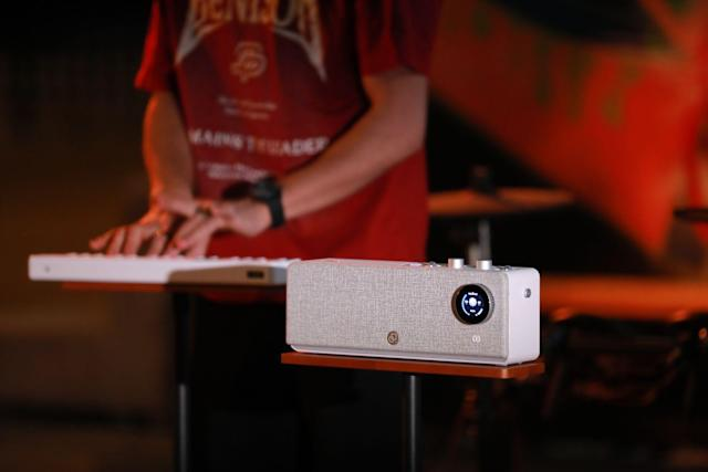 Pairing a Bluetooth MIDI Keyboard with iOS/Android (Fast Guide)