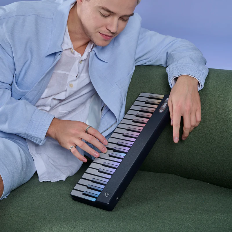 How to Follow LED Lights on Piano: Beginner’s Guide