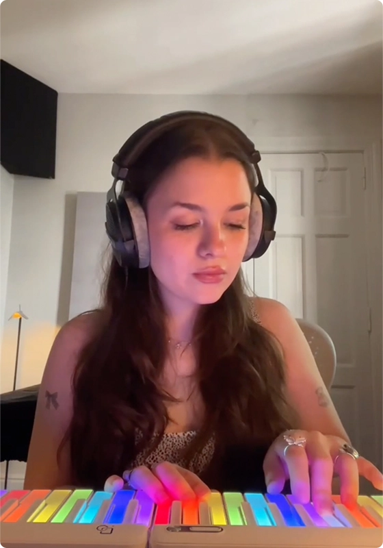 est UGC Videos Platform New